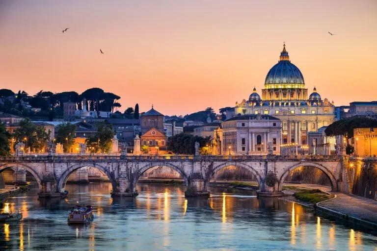 Rome luxury holiday scaled